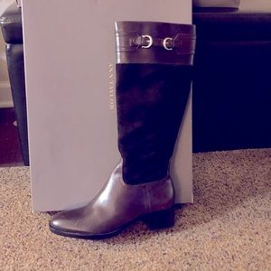 listing-status-banner